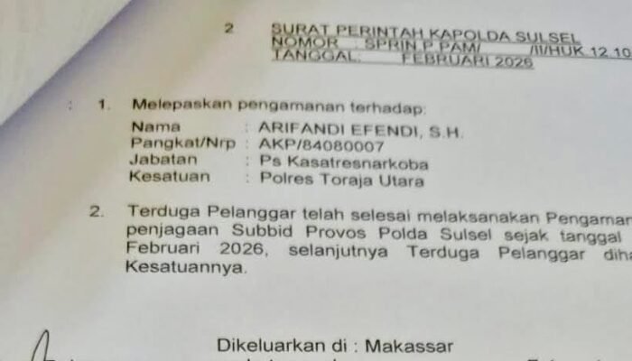 Kapolda Sulsel Lepaskan Kasat dan Kanit Narkoba Polres Torut